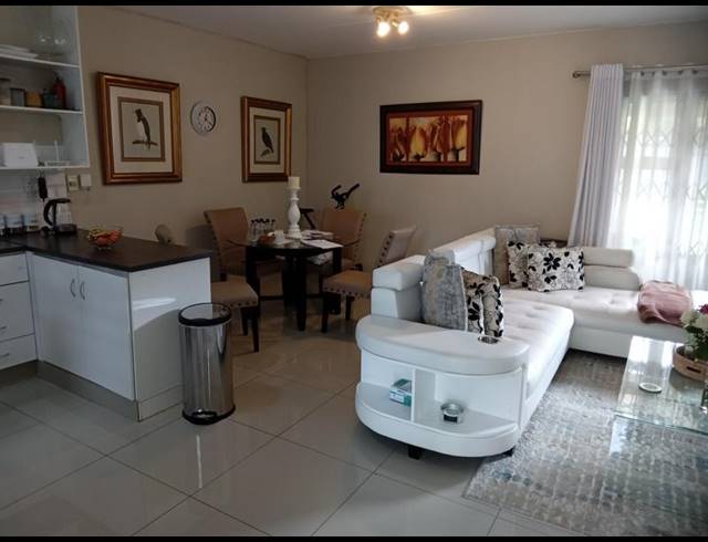 2 BEDROOM DUPLEX FOR SALE IN GREENSTONE HILL